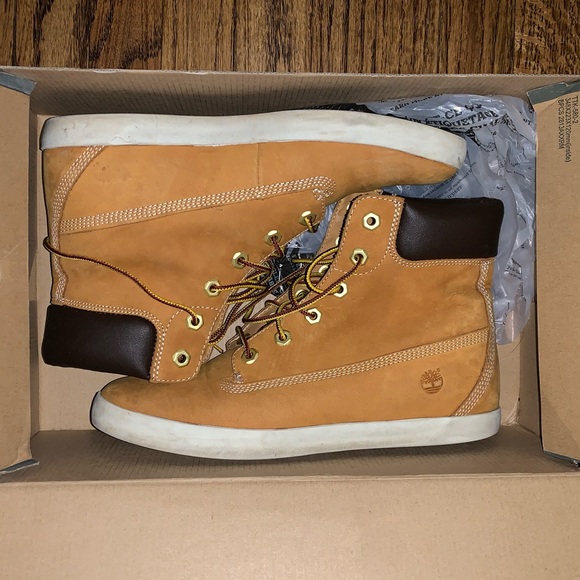 Timberland Women shoes - Picture 1 of 7